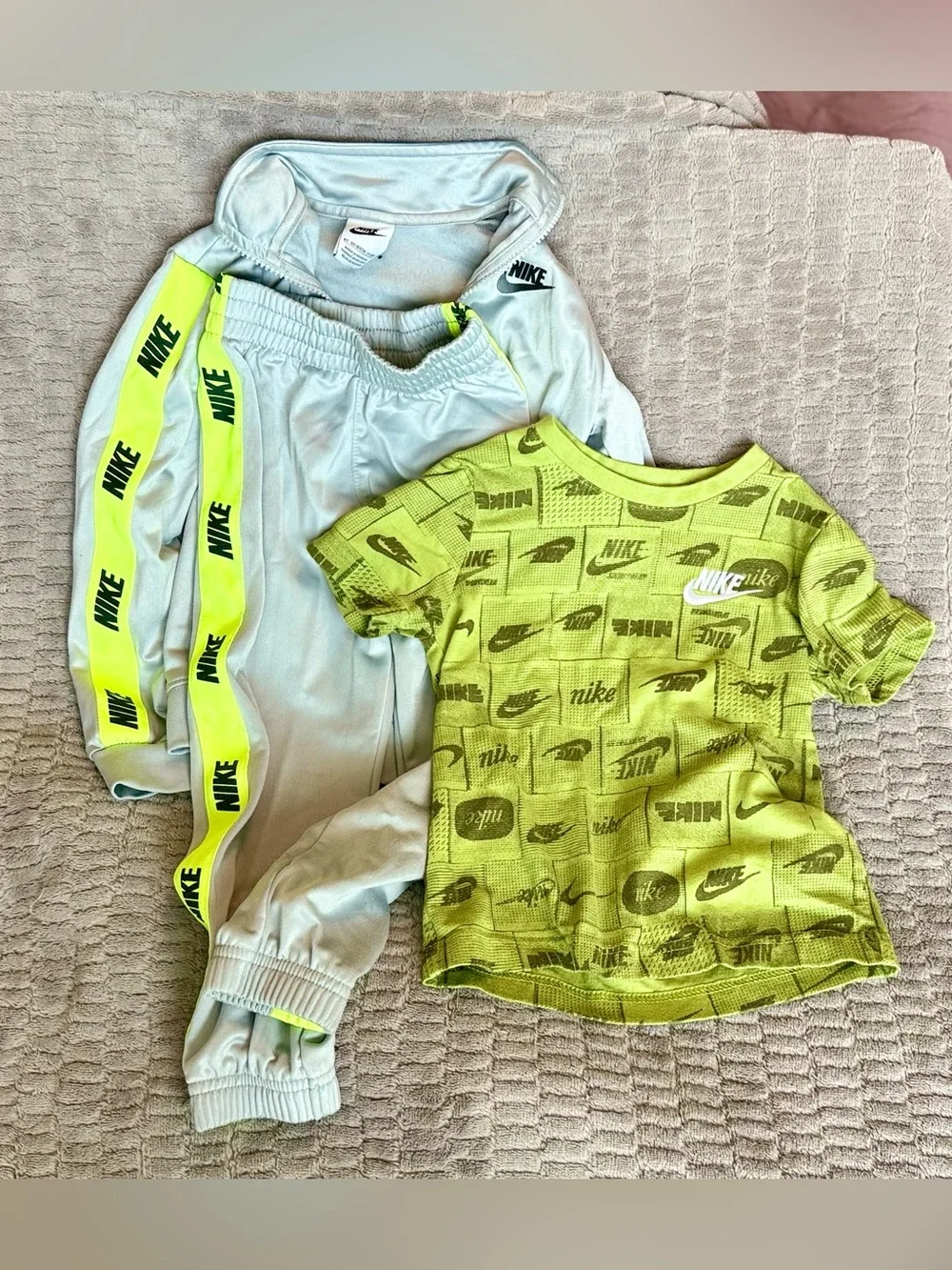 Nike Light Gray Kids Zip Jacket and pants